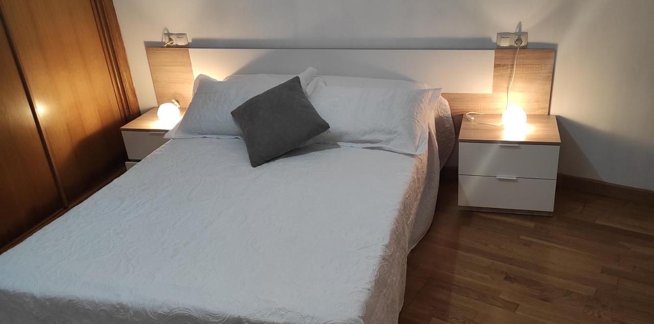 Apartamento Vacacional Байона Экстерьер фото